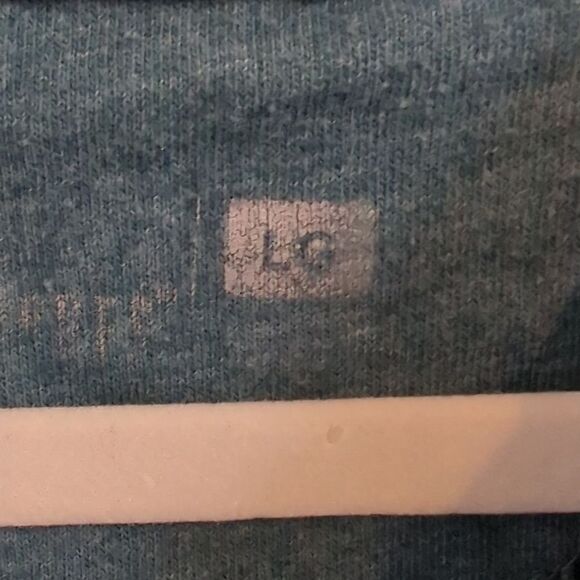 Graphic Tee Shirt Yellowfin Bar and Grille Size Large - Picture 4 of 5